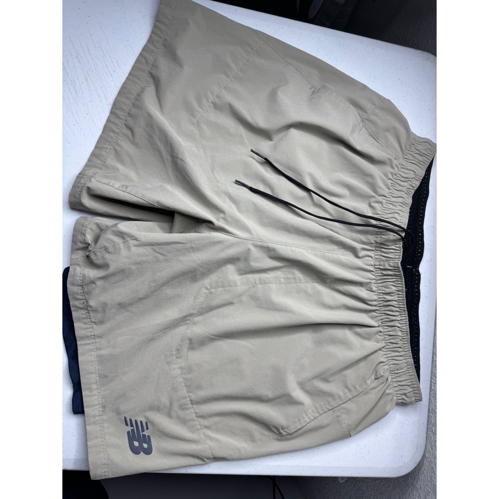 New Balance Mens 2-in-1 Running Shorts Tan Navy Blue Compression Liner Size M